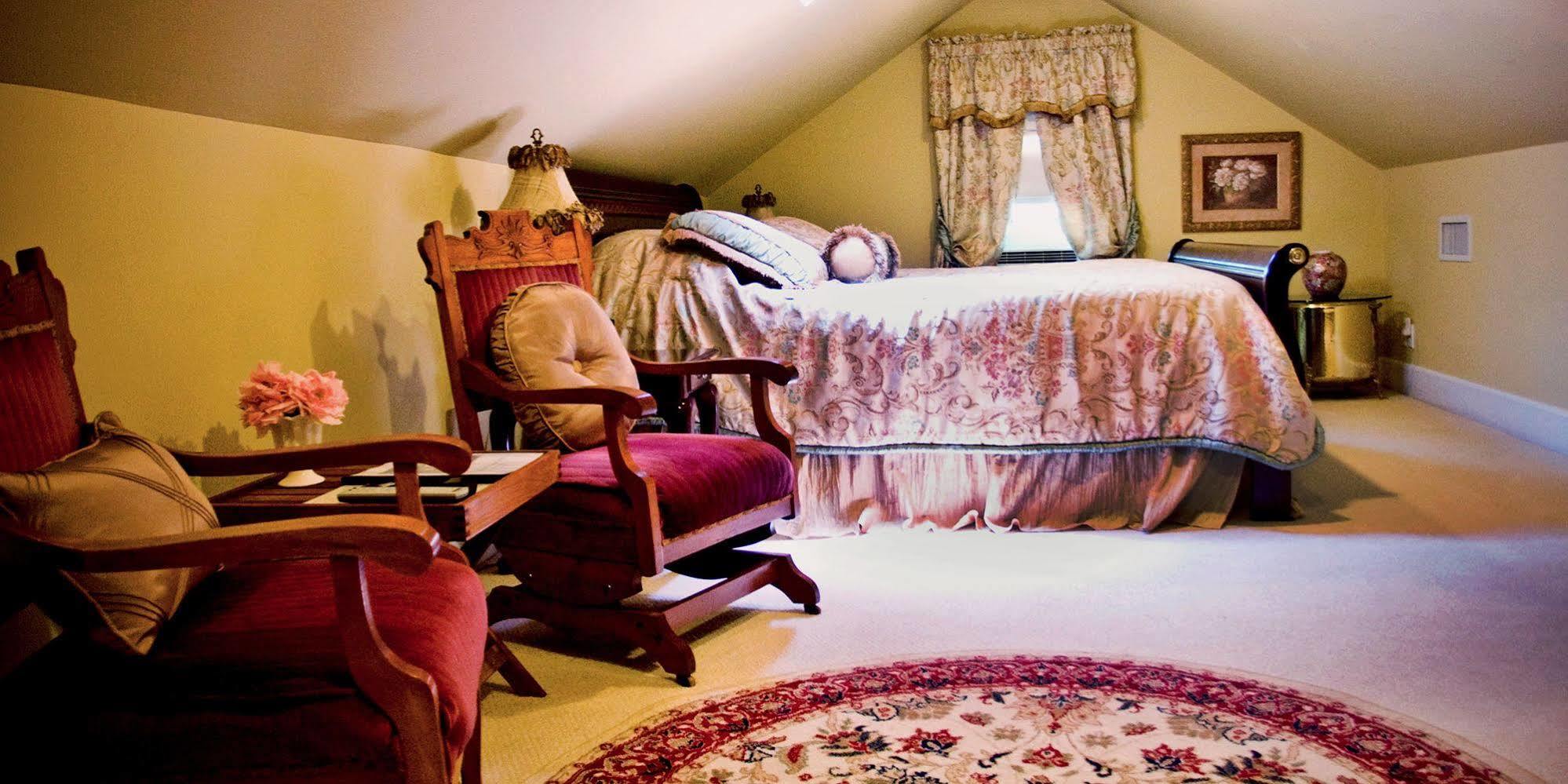 Inn On Crescent Lake Bed And Breakfast Excelsior Springs Eksteriør bilde