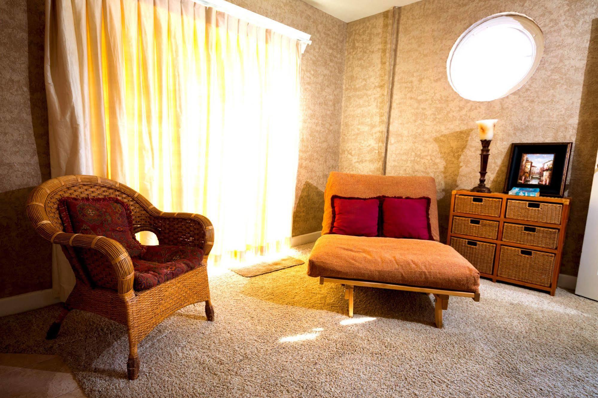 Inn On Crescent Lake Bed And Breakfast Excelsior Springs Eksteriør bilde