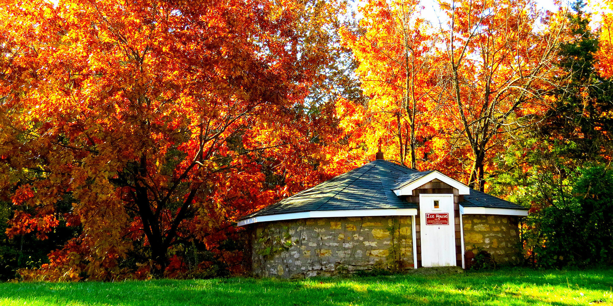 Inn On Crescent Lake Bed And Breakfast Excelsior Springs Eksteriør bilde